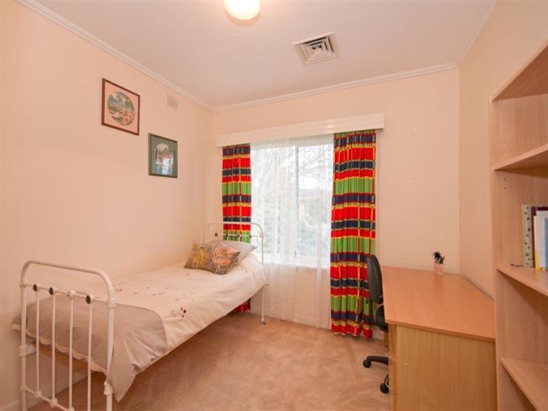 3 Crispian Street, Fulham SA 5024