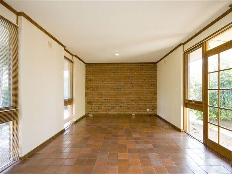 4 Porter Crescent, Fulham Gardens SA 5024