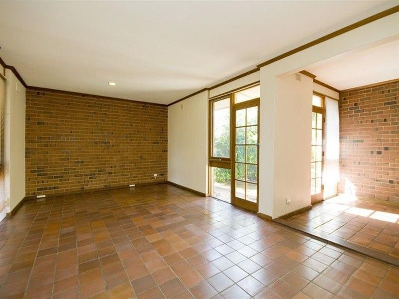 4 Porter Crescent, Fulham Gardens SA 5024