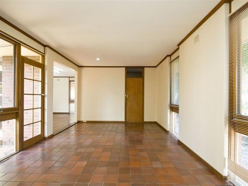 4 Porter Crescent, Fulham Gardens SA 5024