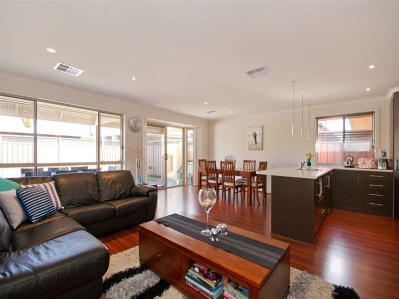 10 Victoria Parade, Semaphore Park SA 5019