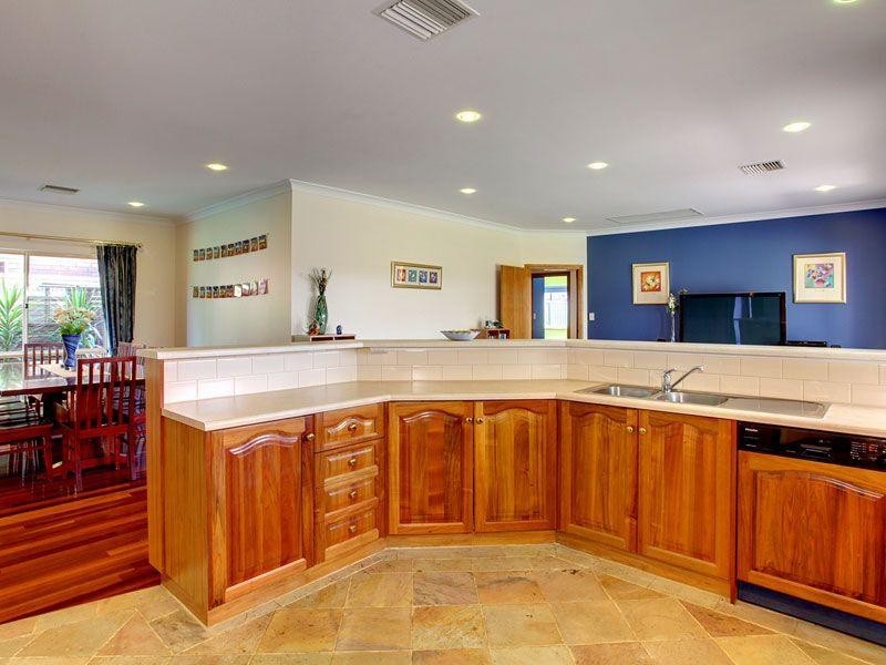 11 Prior Avenue, Seaton SA 5023