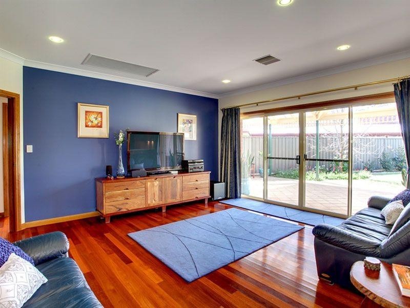 11 Prior Avenue, Seaton SA 5023