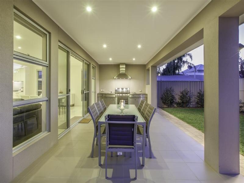 10 Thornton Street, Henley Beach South SA 5022