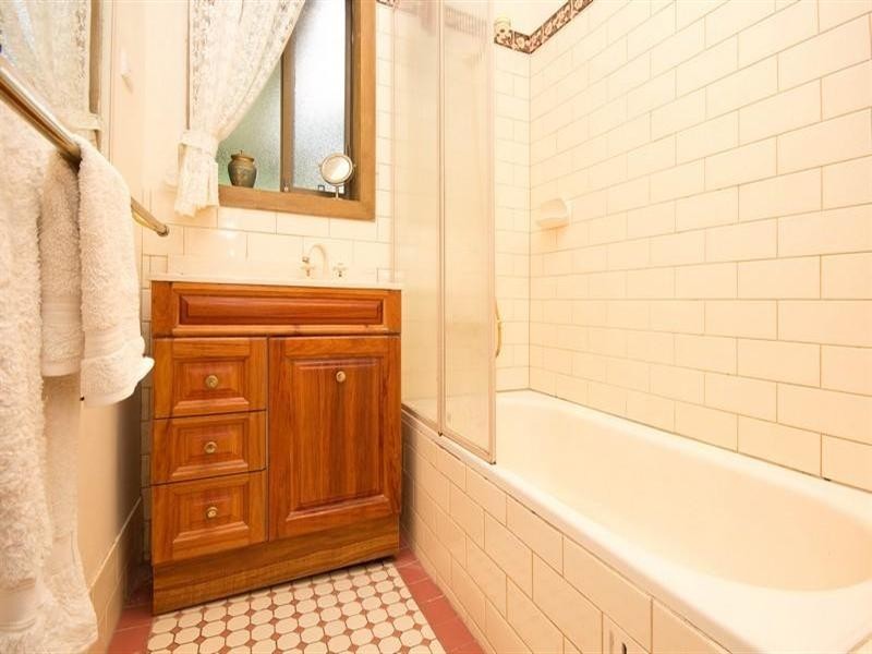 112 Halsey Road, Henley Beach South SA 5022