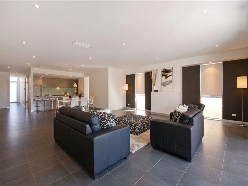 8A Harrow Road, Kidman Park SA 5025