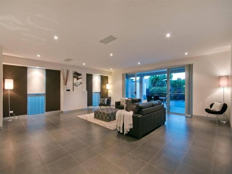 8A Harrow Road, Kidman Park SA 5025