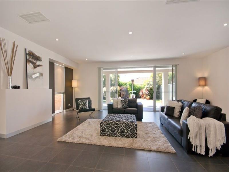 8A Harrow Road, Kidman Park SA 5025