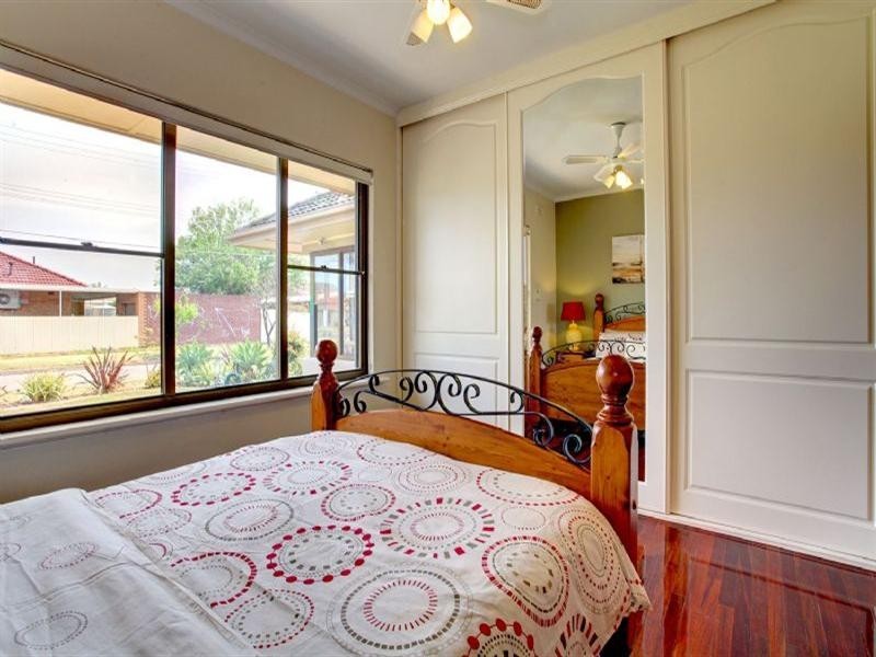 20 Shandon Avenue, Seaton SA 5023