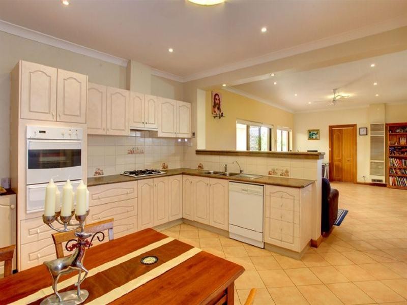 20 Shandon Avenue, Seaton SA 5023