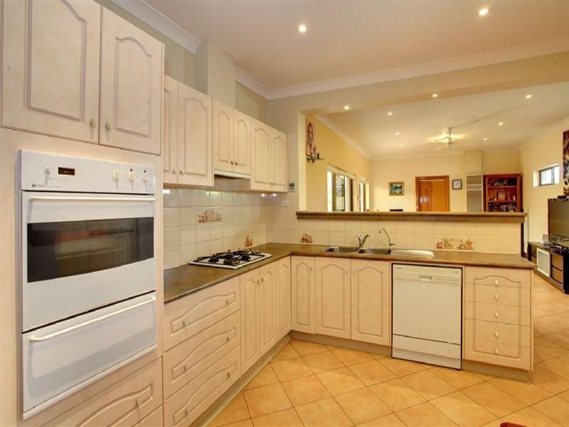 20 Shandon Avenue, Seaton SA 5023