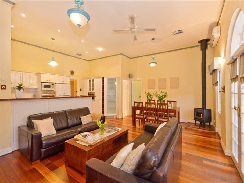 34 Mary Street, Glenelg North SA 5045