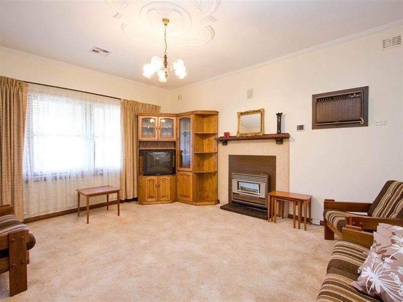 31 Angley Avenue, Findon SA 5023