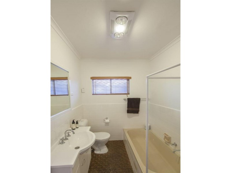 1/4 Military Road, West Beach SA 5024