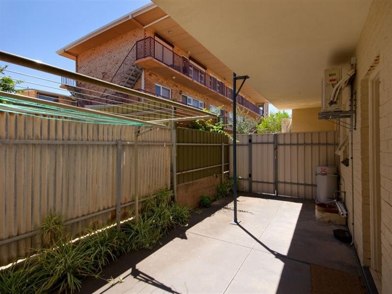 2/41 Military Road, West Beach SA 5024