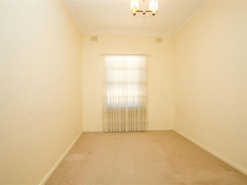 18 Angley Avenue, Findon SA 5023