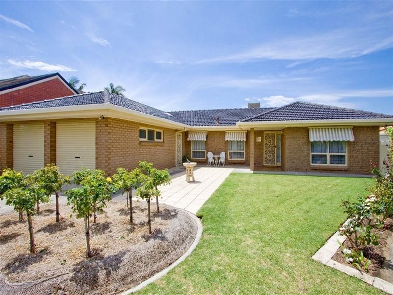 14 Mamande Crescent, Lockleys SA 5032