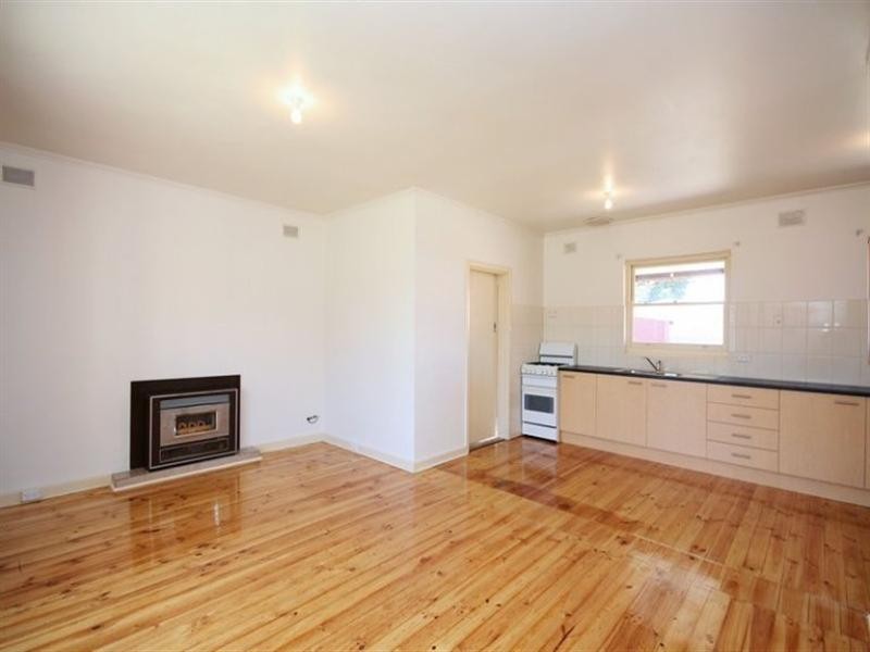 5 Strathbogie Avenue, Findon SA 5023