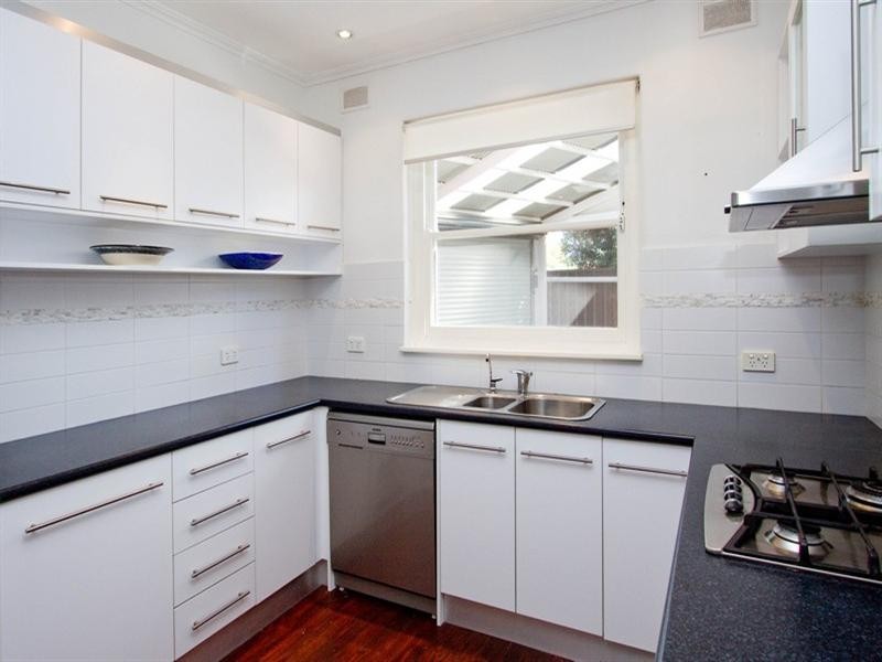 7 Crace Road, Fulham SA 5024