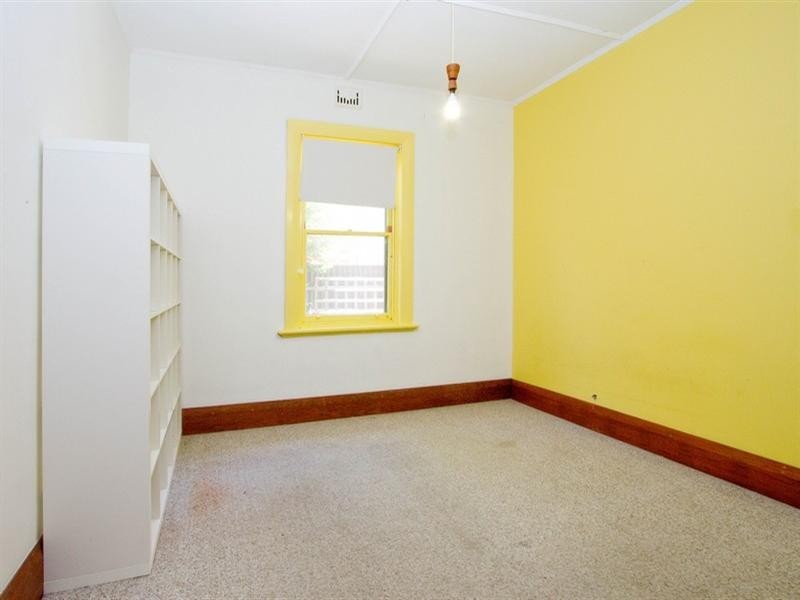 17 Main Street, Henley Beach SA 5022