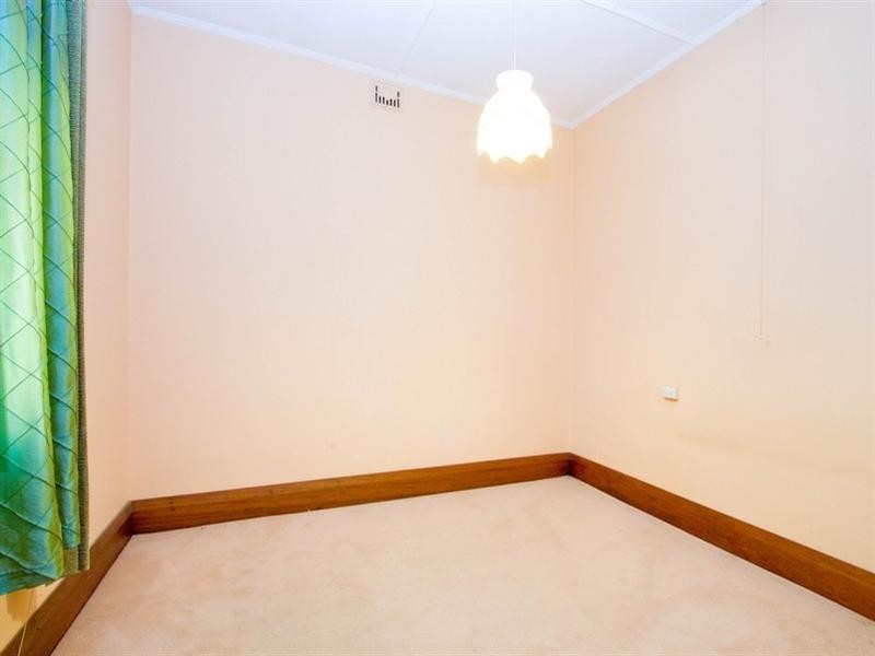 17 Main Street, Henley Beach SA 5022