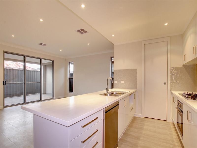 1 White Terrace, Fulham Gardens SA 5024