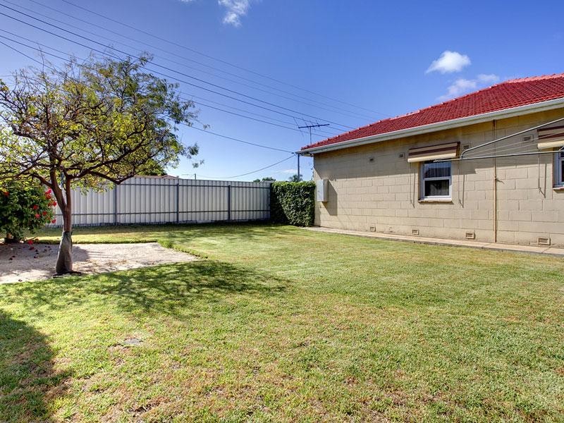 18 Rose Street, Birkenhead SA 5015