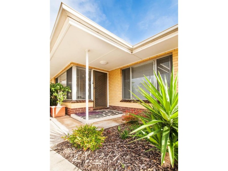 4/1 Hazel Terrace, Henley Beach South SA 5022