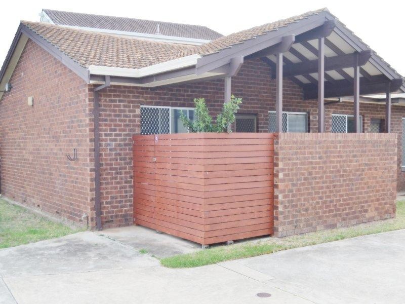 1/30 Simcock Street, West Beach SA 5024