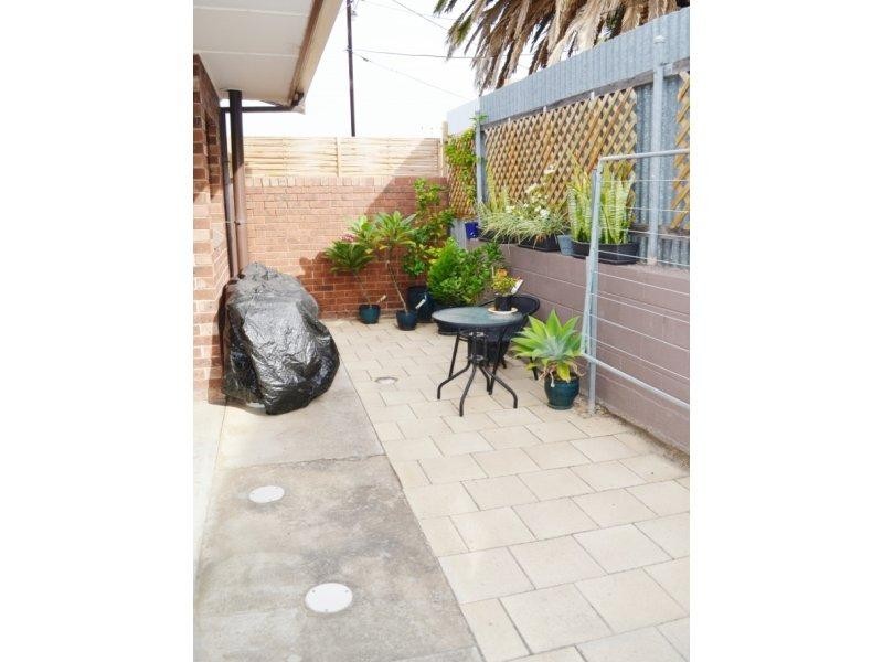 1/30 Simcock Street, West Beach SA 5024