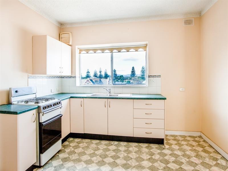 22/358 Seaview Road, Henley Beach SA 5022