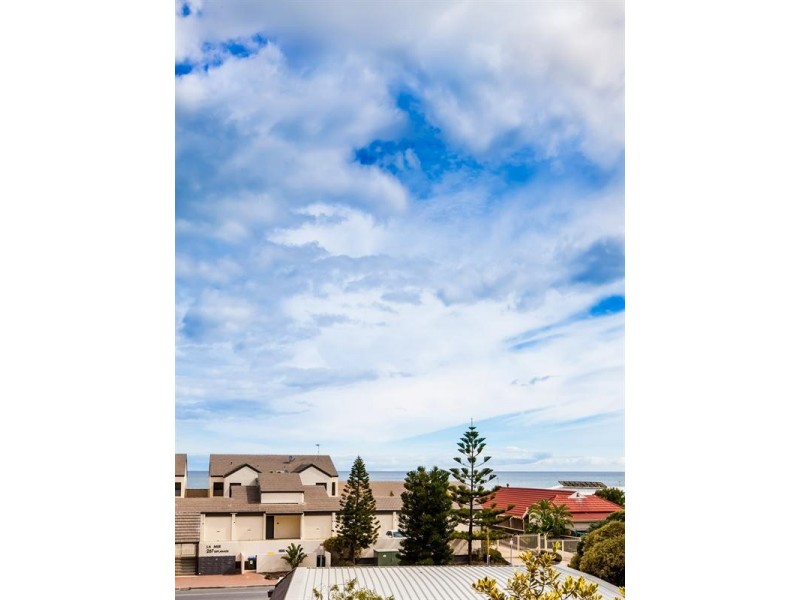 22/358 Seaview Road, Henley Beach SA 5022