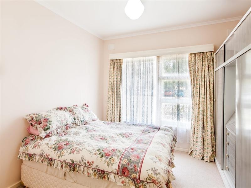 16 Laidlaw Street, Henley Beach SA 5022