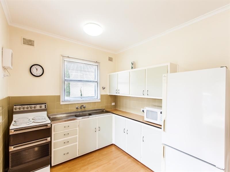 16 Laidlaw Street, Henley Beach SA 5022