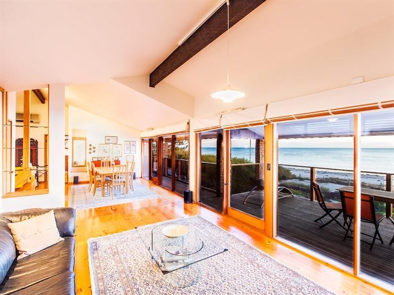 383 The Esplanade, Henley Beach SA 5022
