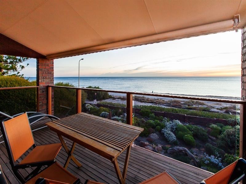383 The Esplanade, Henley Beach SA 5022