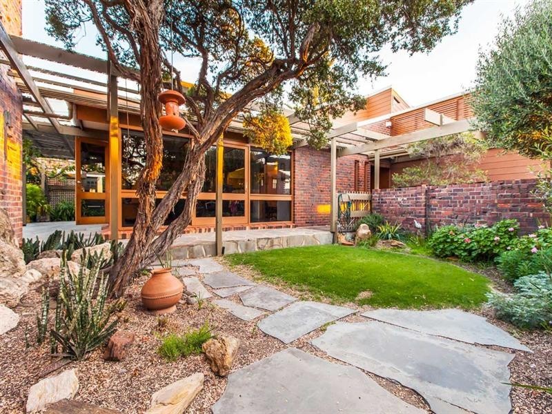 383 The Esplanade, Henley Beach SA 5022