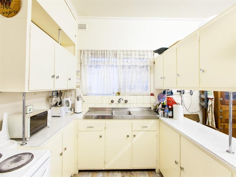 67 Wright Street, Henley Beach SA 5022