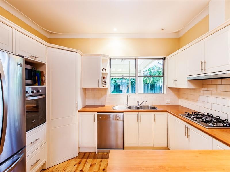 10 Harris Road, Vale Park SA 5081