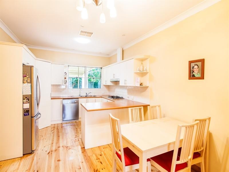 10 Harris Road, Vale Park SA 5081