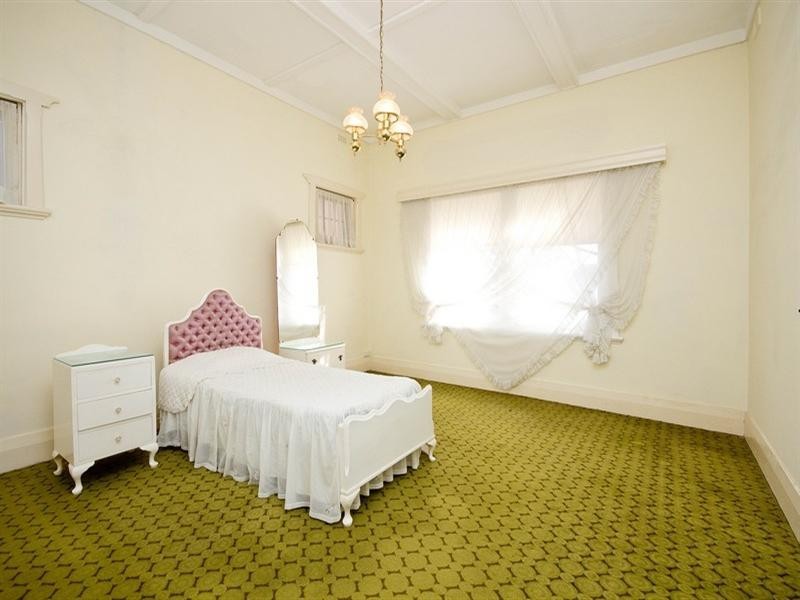 146 East Terrace, Henley Beach SA 5022