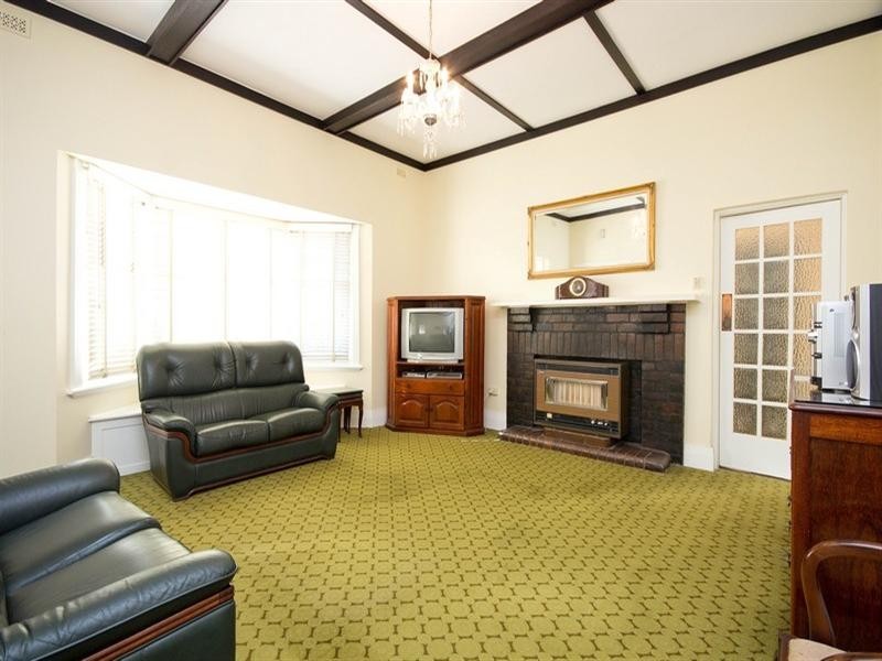 146 East Terrace, Henley Beach SA 5022