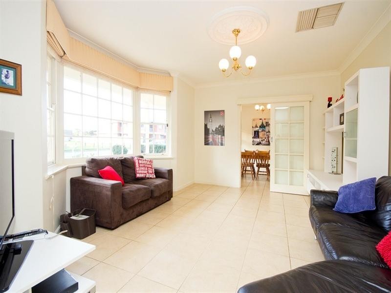 19 Fisher Terrace, Fulham Gardens SA 5024