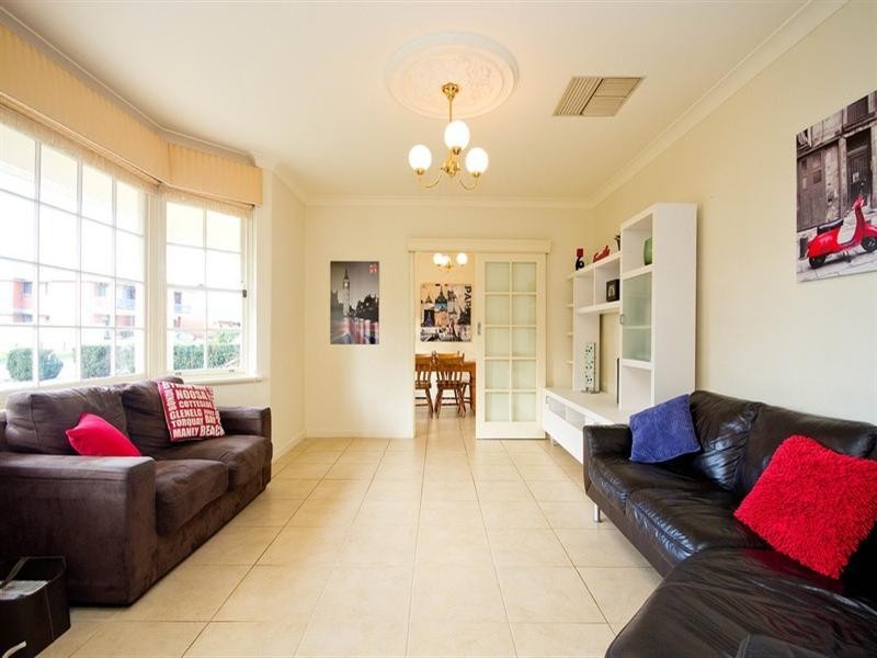 19 Fisher Terrace, Fulham Gardens SA 5024