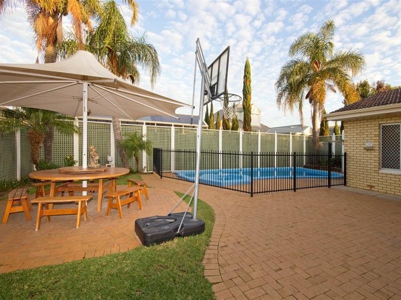 19 Fisher Terrace, Fulham Gardens SA 5024