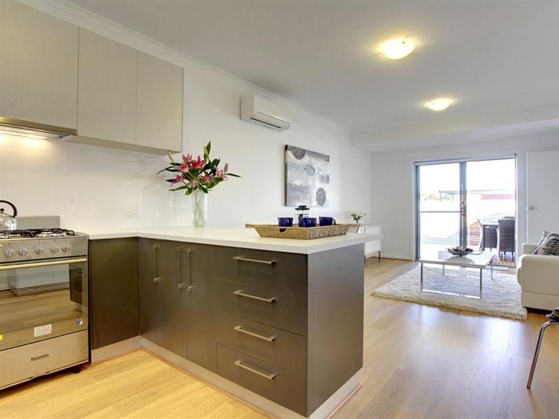 7/2 Halsey Road, Fulham SA 5024