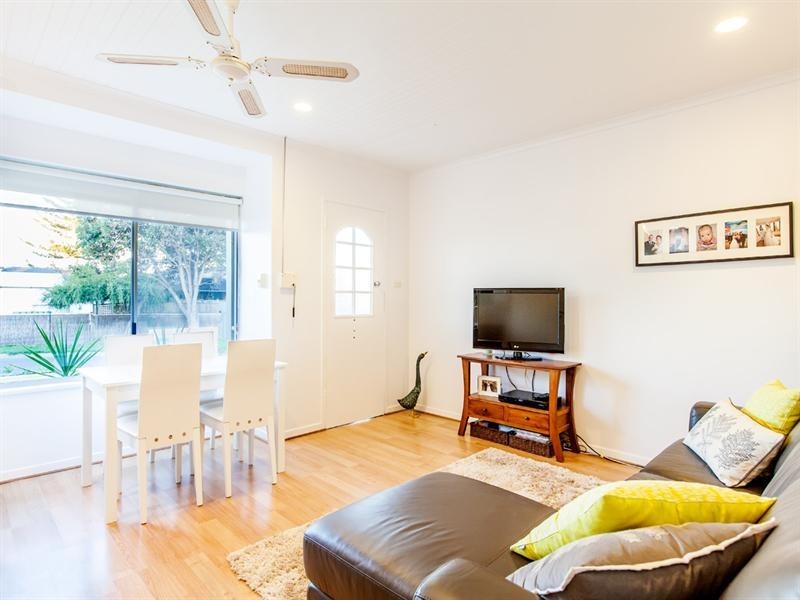 1/15 Clegowie Street, West Beach SA 5024