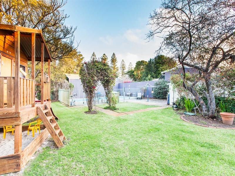 2 Cluse Street, Henley Beach SA 5022