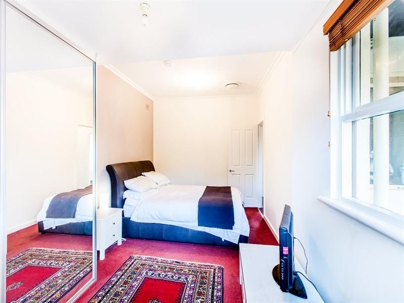 2 Cluse Street, Henley Beach SA 5022