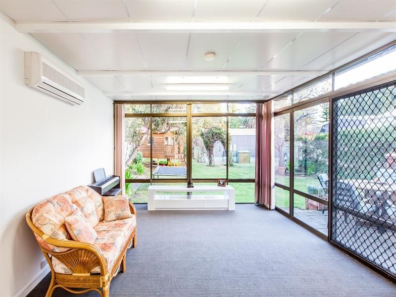 2 Cluse Street, Henley Beach SA 5022